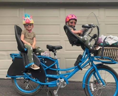Kids on e-bike