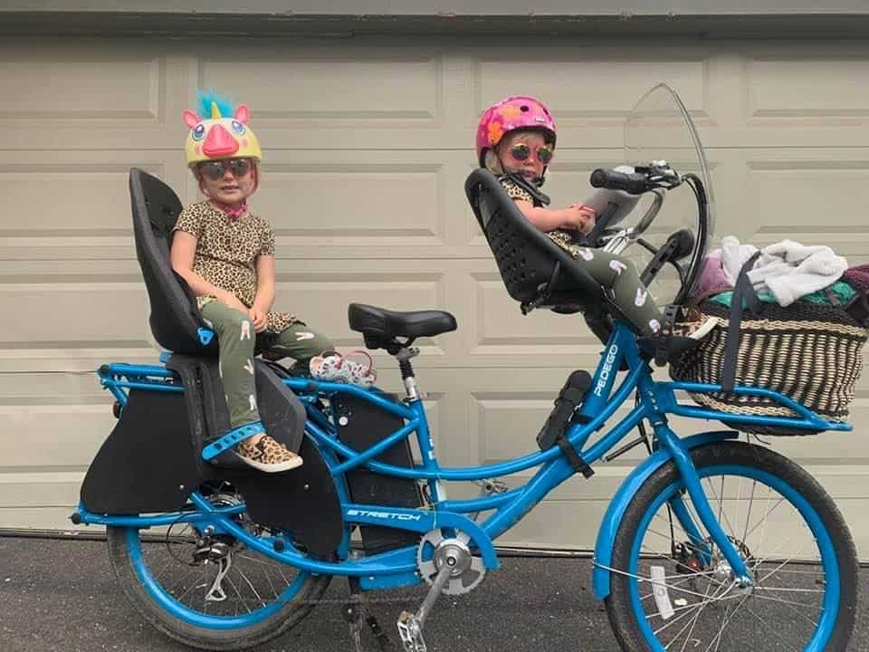 Kids on e-bike